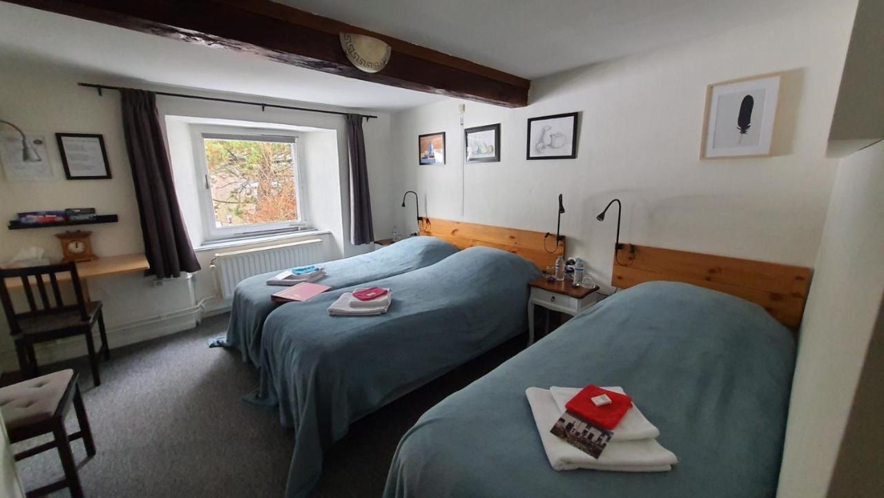 Nadrin La Fermette Blanche Bed & Breakfast エクステリア 写真