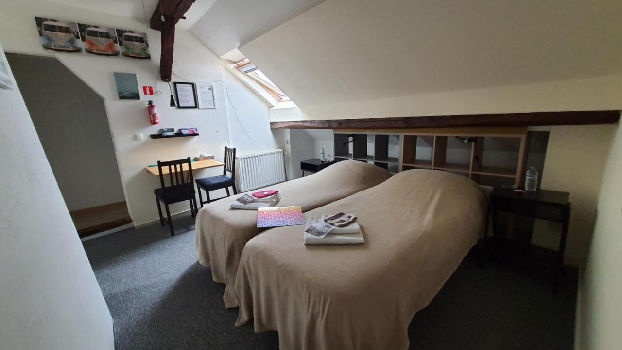 Nadrin La Fermette Blanche Bed & Breakfast エクステリア 写真