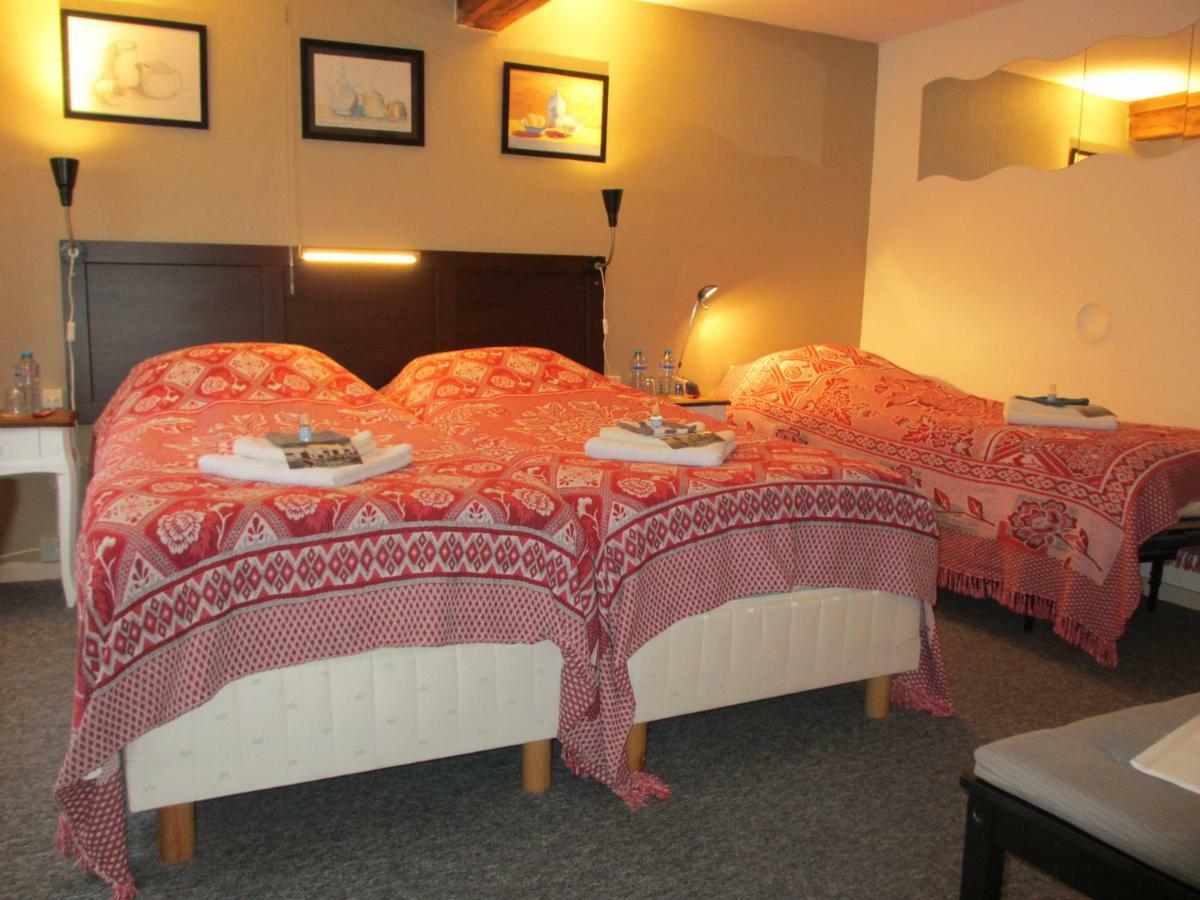 Nadrin La Fermette Blanche Bed & Breakfast エクステリア 写真